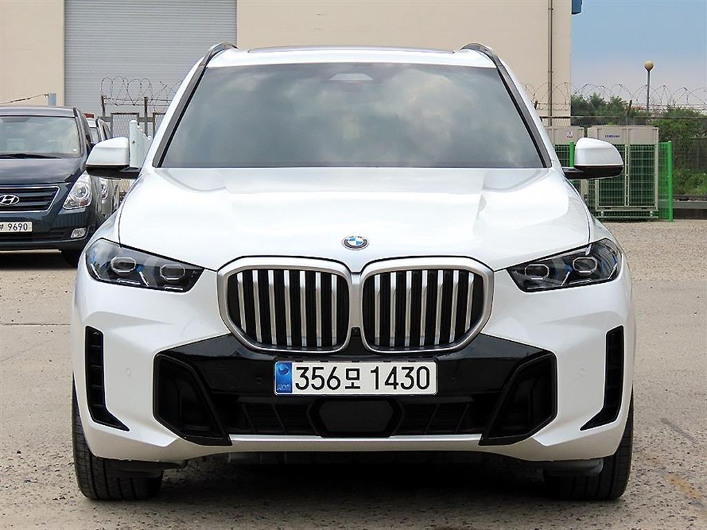 BMW X5 xDrive 40i M 스포츠 사진