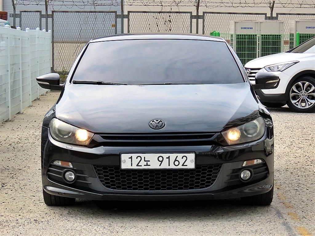 시로코 2.0 TDI R-LINE 2014년식