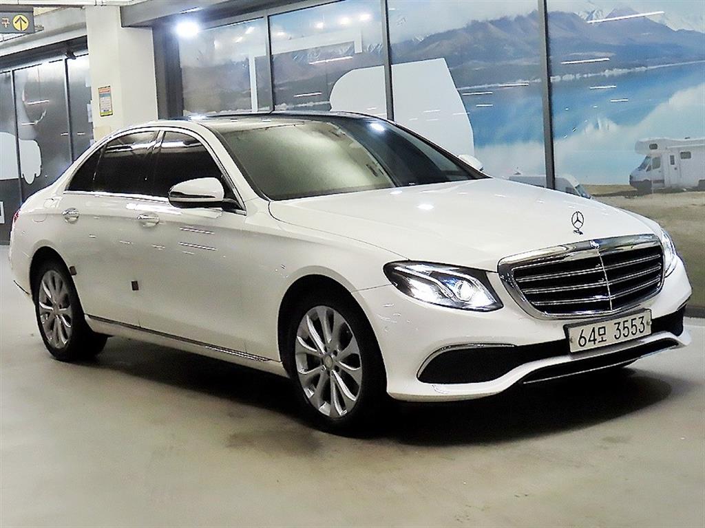 E-클래스 W213 E220d 4MATIC 아방가르드 2017년식
