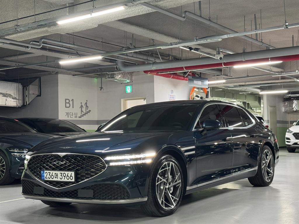 제네시스 G90 3.5T GDI AWD 사진
