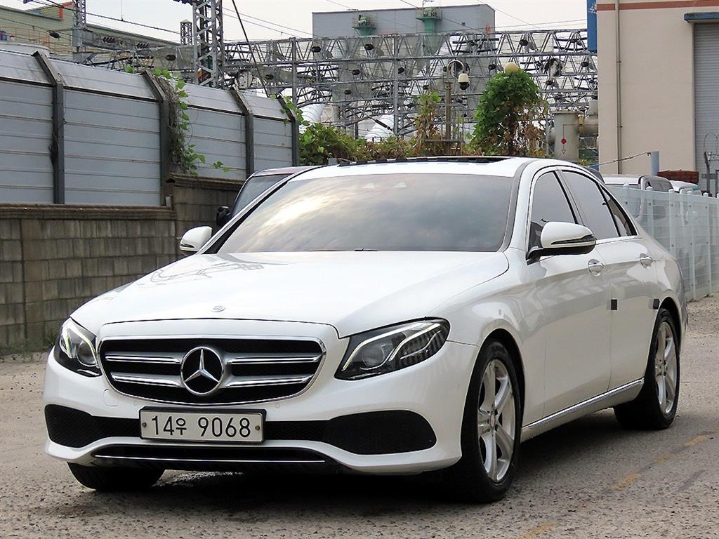 E-클래스 W213 E220d 아방가르드 2017년식