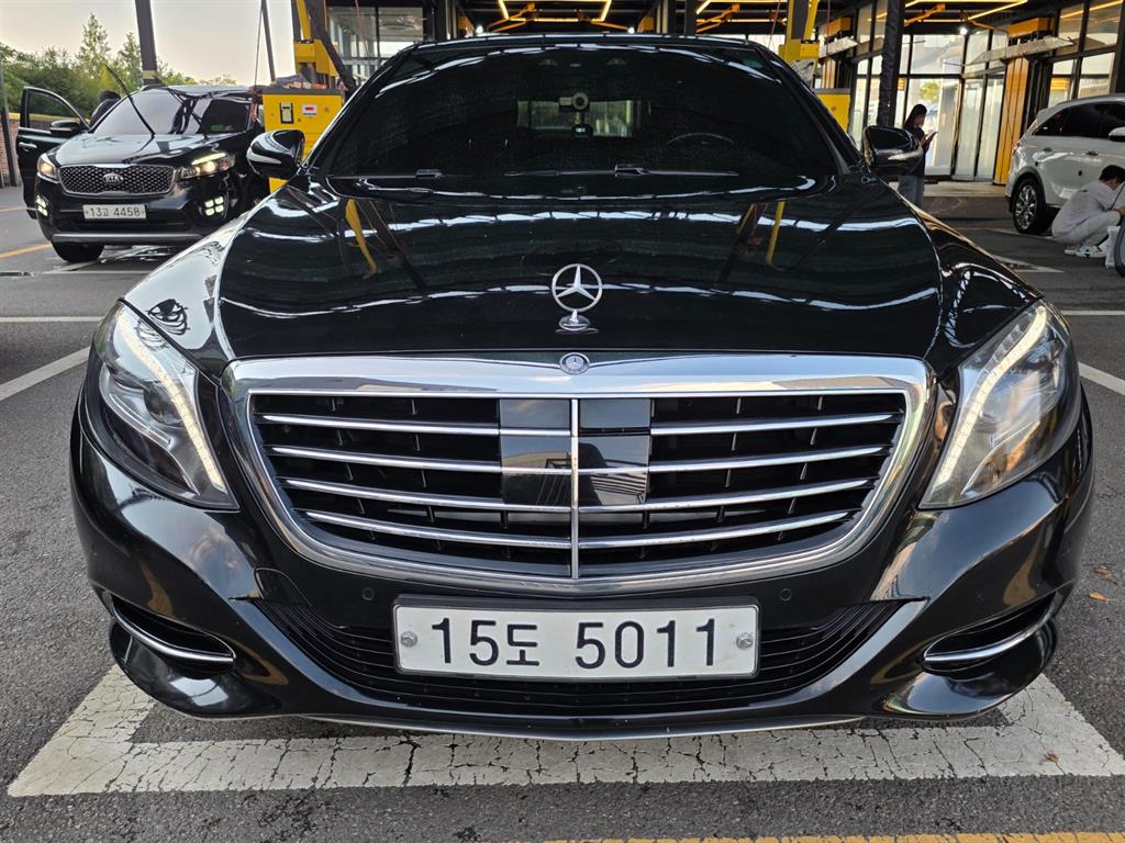 벤츠 S 클래스 S 350 블루텍 4MATIC 사진 2/13
