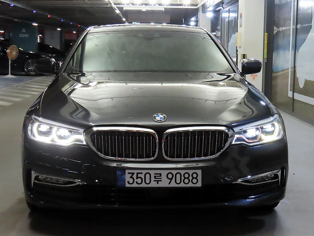 BMW 5시리즈 530i xDrive 럭셔리 플러스 사진