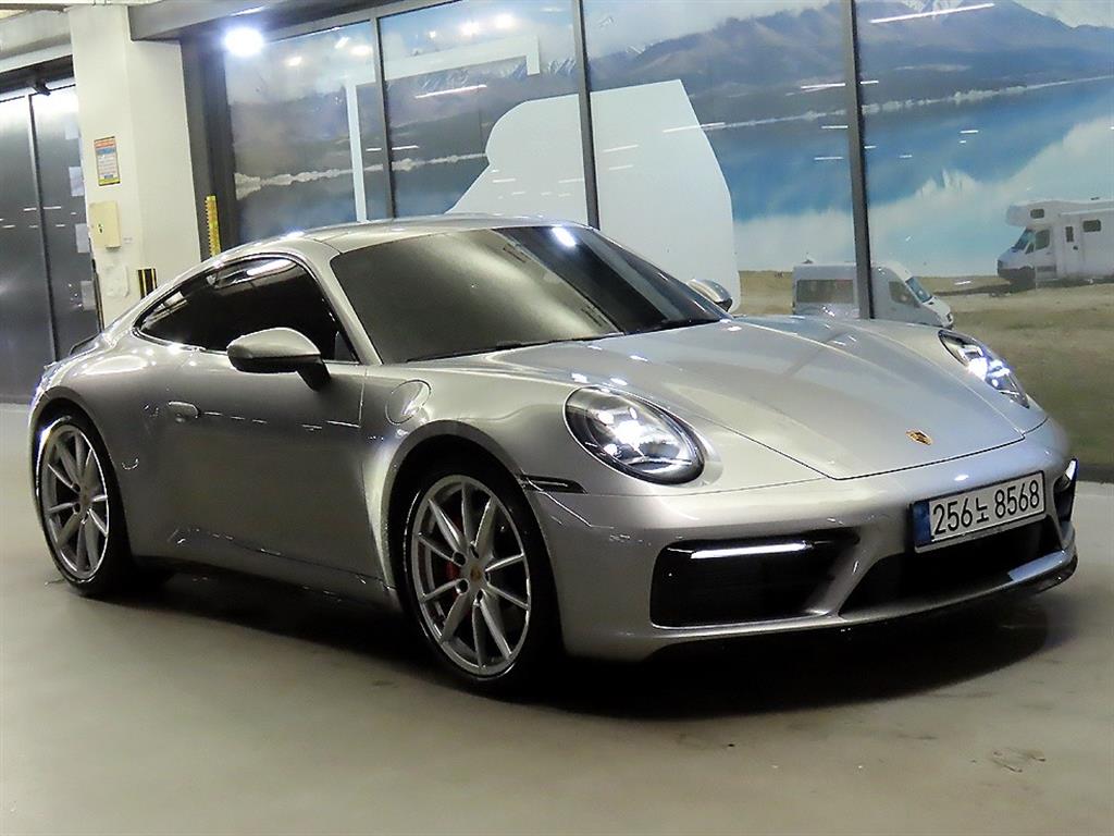 911(992) 카레라 S 2024년식
