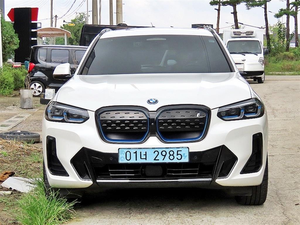 iX3 (G08) M 스포츠 2023년식