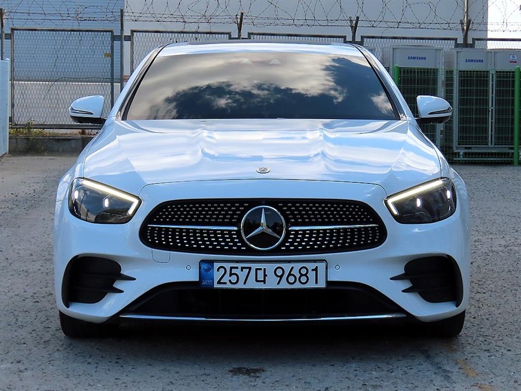 E-클래스 W213 E220d 4MATIC AMG라인 2022년식