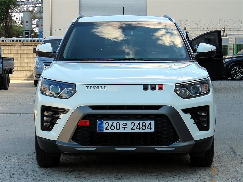 더 뉴 티볼리 2WD 가솔린 1.6 V1 2024년식