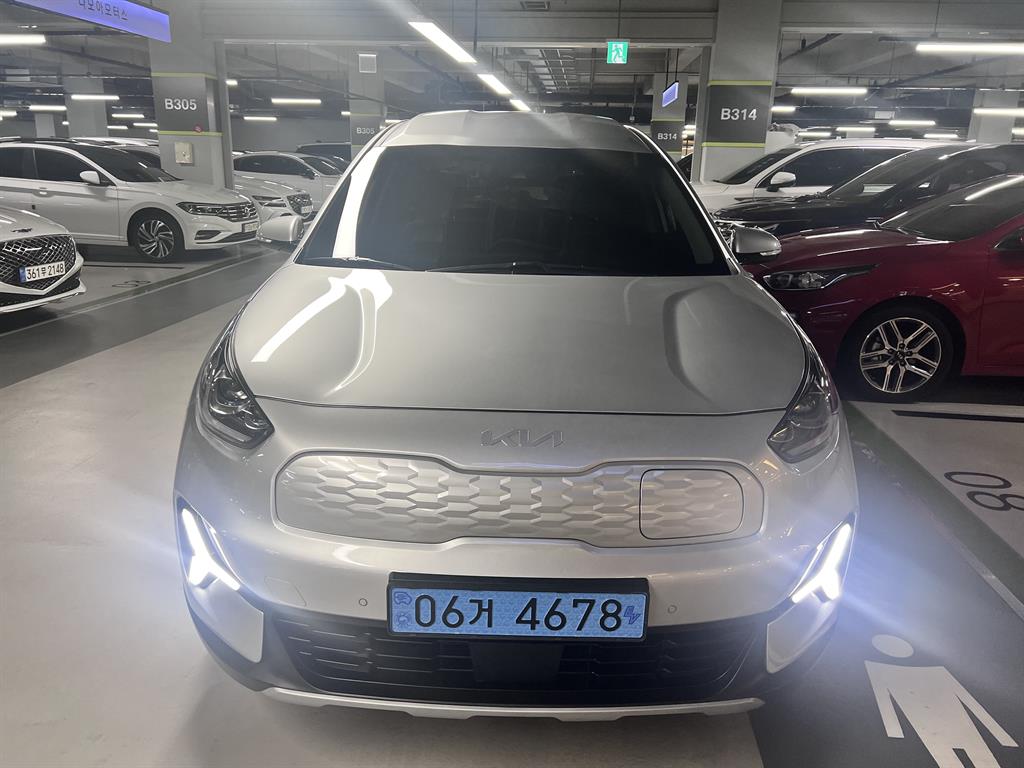 니로 플러스 EV 에어 2023년식