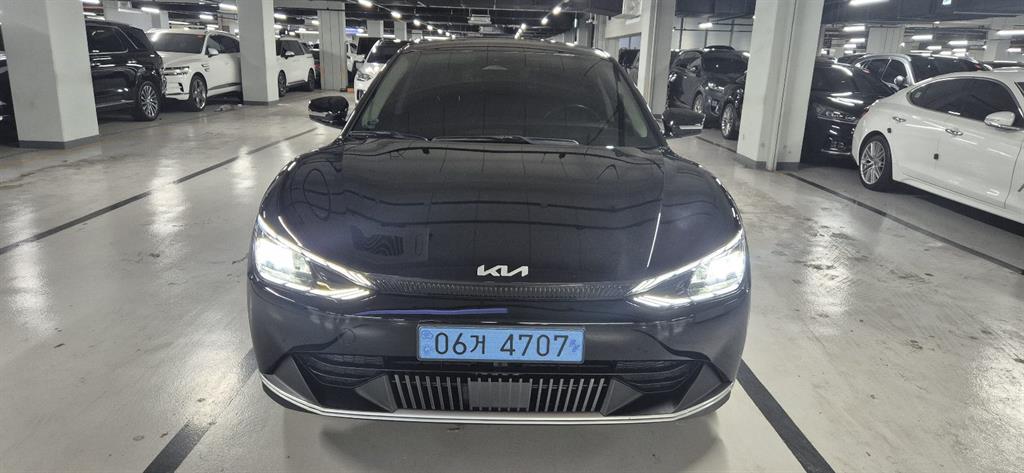 EV6 롱레인지 에어 2022년식