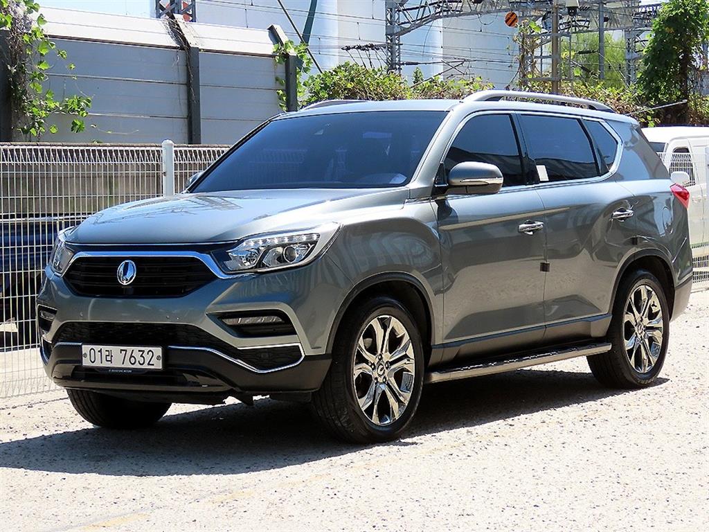 KGM 렉스턴 디젤 2.2 4WD 헤리티지 사진 2/20