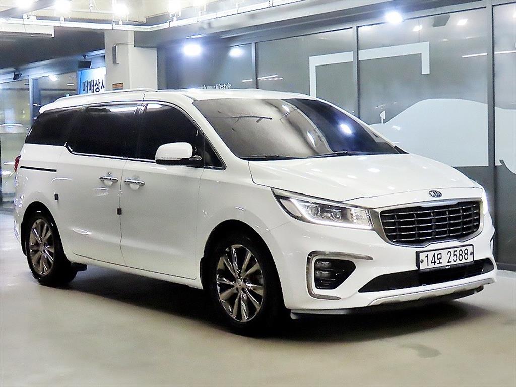 더 뉴 카니발 디젤 9인승 노블레스 2019년식