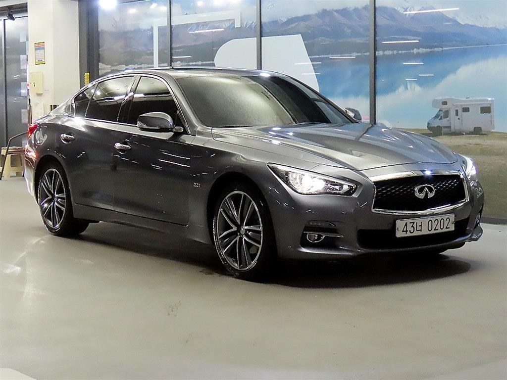 Q50 2.2D 프리미엄 2016년식