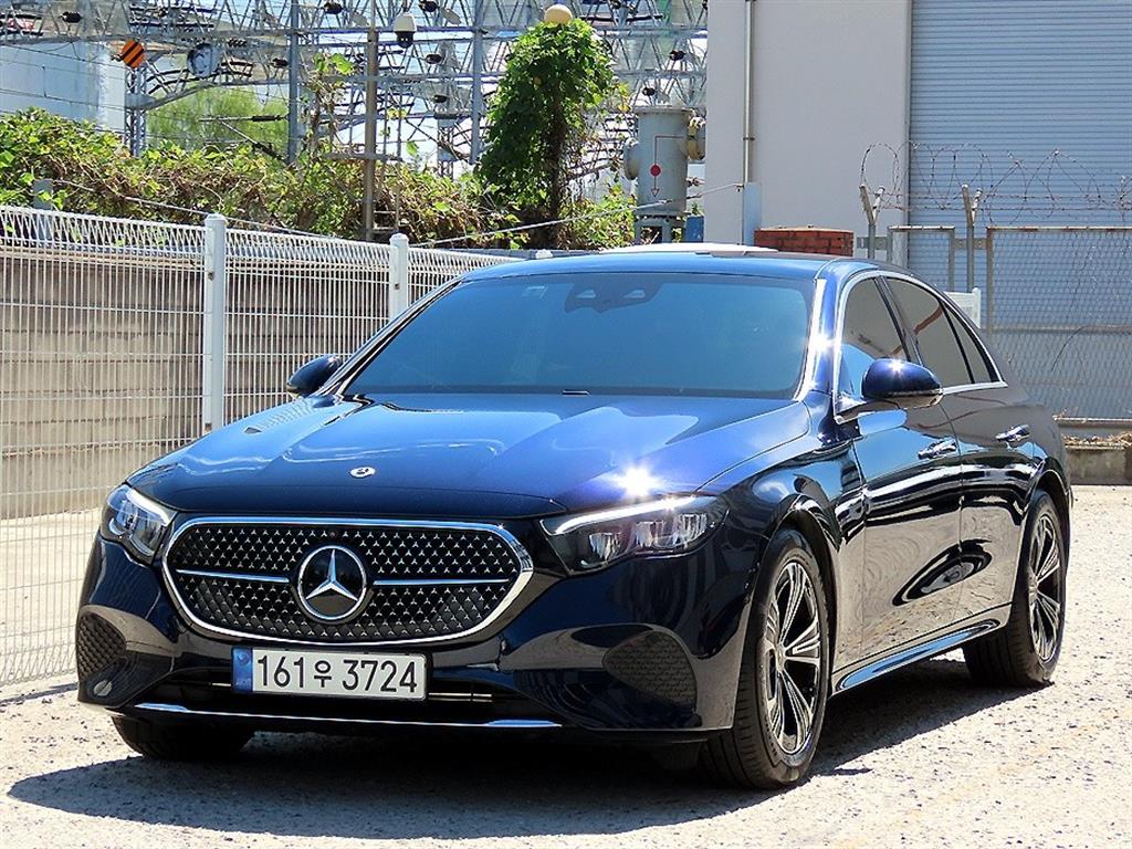 벤츠 E 클래스 E200 아방가르드 사진 2/20