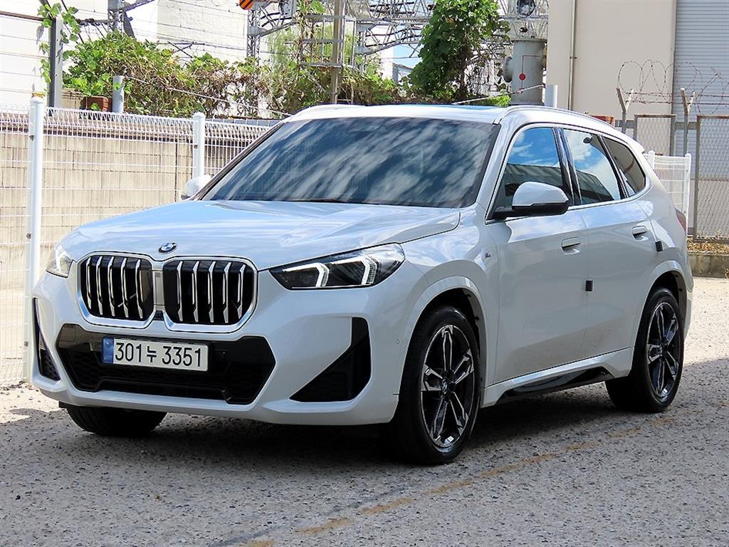 BMW X1 xDrive 20i M 스포츠 사진 2/20