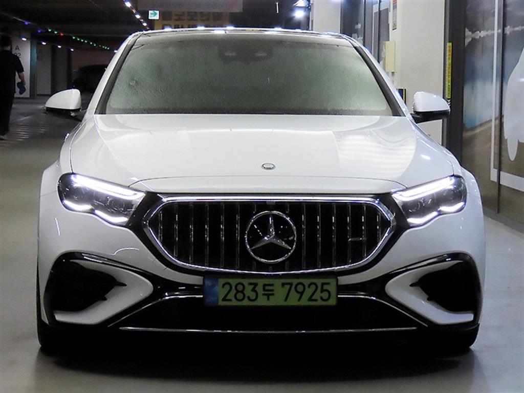벤츠 E 클래스 E53 AMG 하이브리드 4MATIC+ 사진