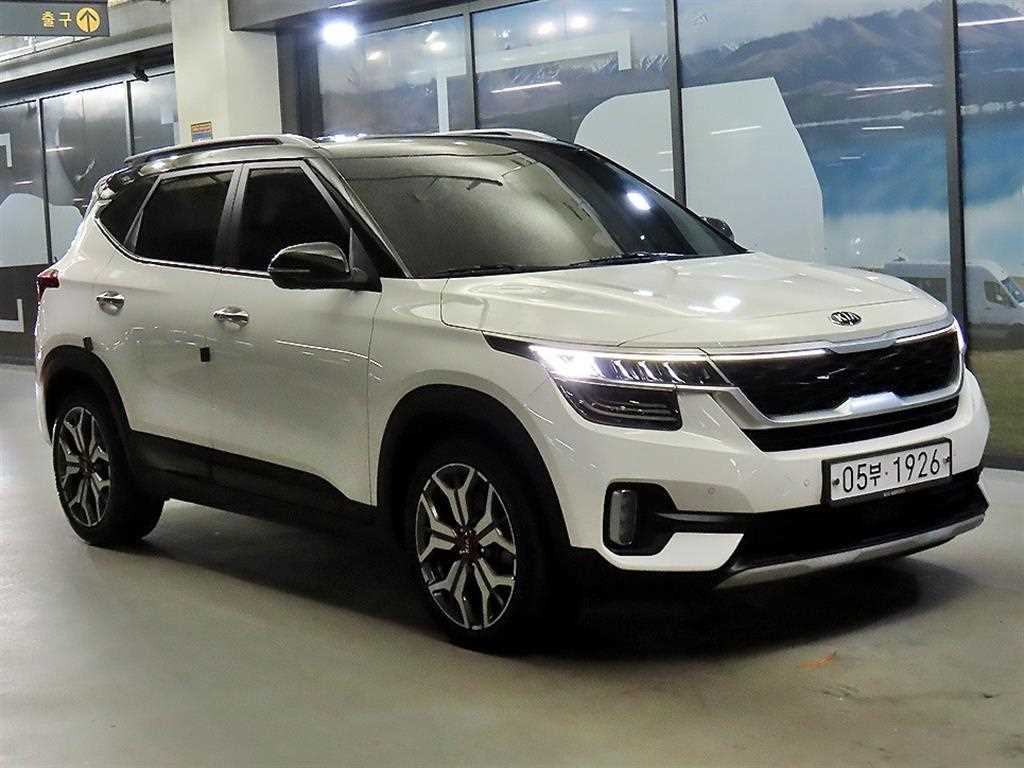셀토스 가솔린 1.6 터보 4WD 노블레스 2020년식