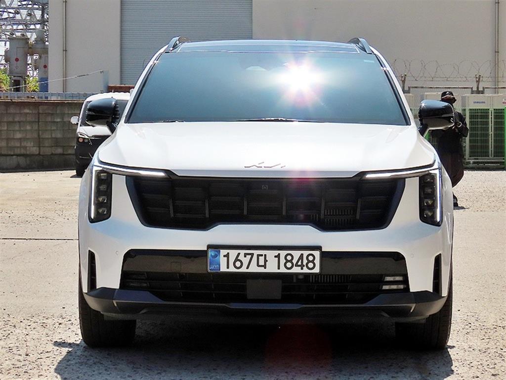 기아 쏘렌토 가솔린 2.5T 2WD 시그니처 그래비티 사진