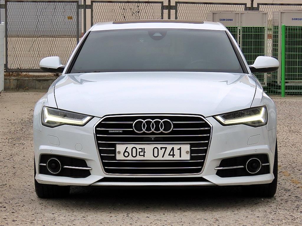 아우디 A6 40 TFSI 콰트로 스포츠 사진
