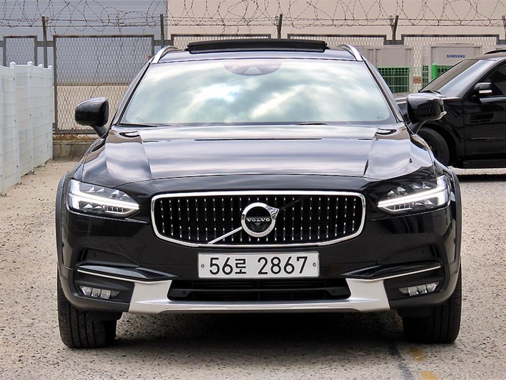 V90 크로스컨트리 T5 프로 AWD 2018년식