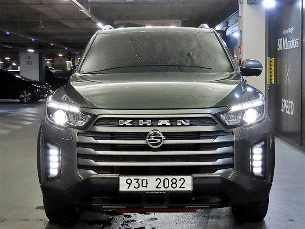 KGM 렉스턴 디젤 2.2 4WD 파워리프 와일드 사진 2/20
