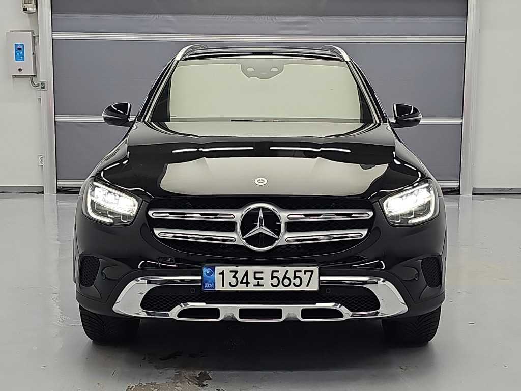 벤츠 GLC 클래스 GLC 300 e 4MATIC 사진 2/20