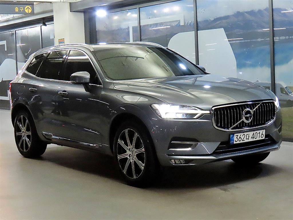 XC60(2세대) D5 AWD 모멘텀 2020년식