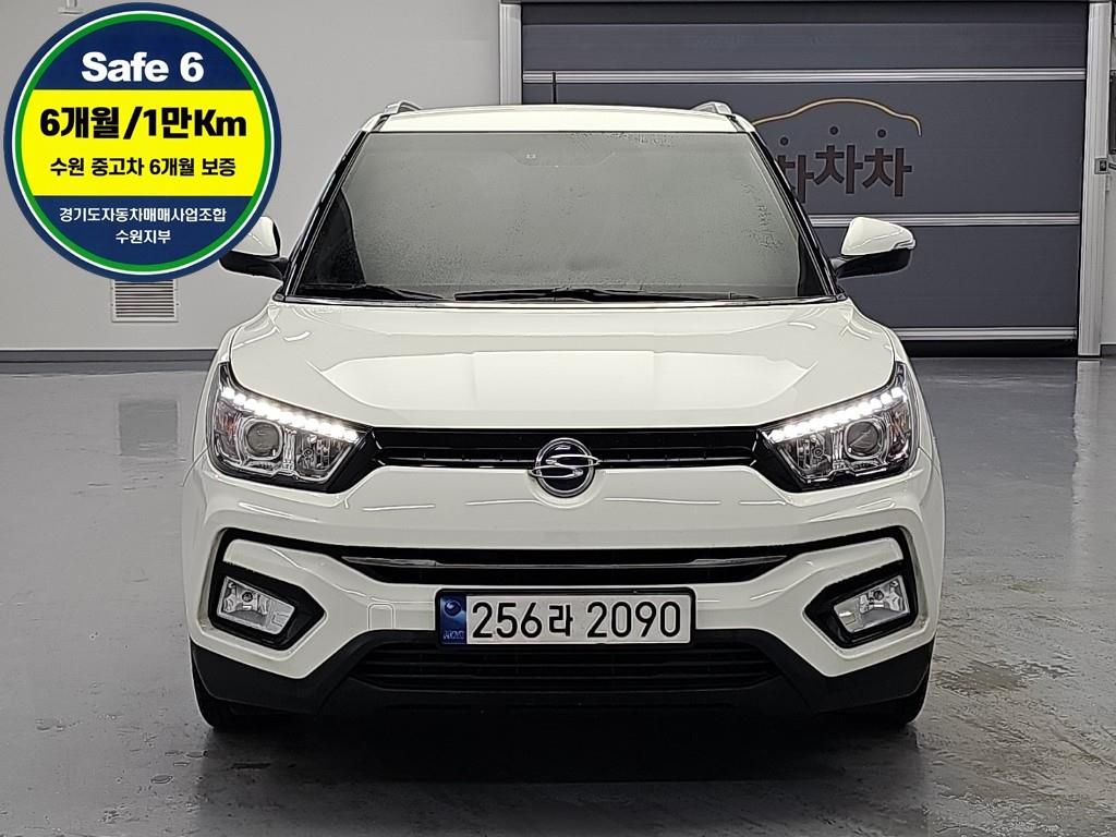 KGM 티볼리 2WD 가솔린 VX 사진 2/20