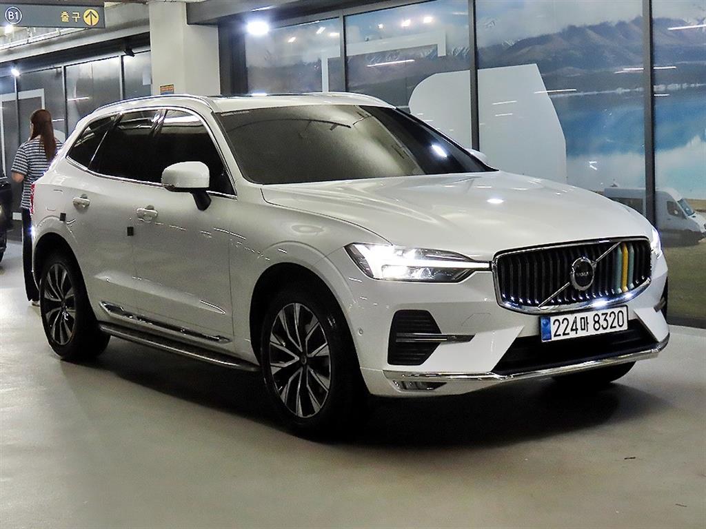 XC60(2세대) B6 AWD 얼티메이트 브라이트 2023년식
