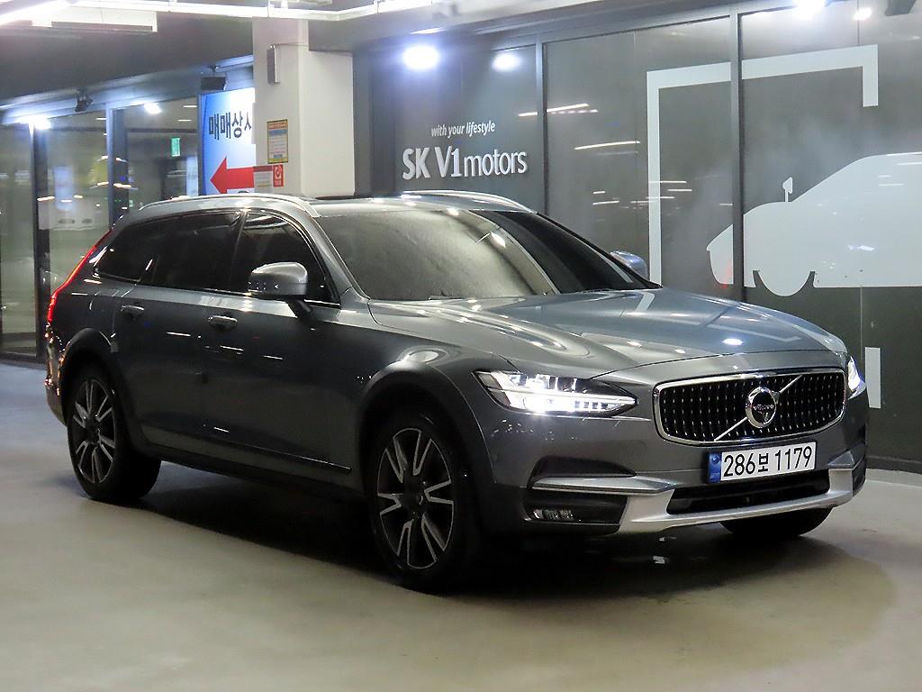 볼보 V90 T5 프로 AWD 사진 2/20