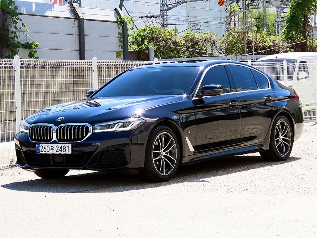 BMW 5시리즈 523d xDrive M 스포츠 사진 2/20