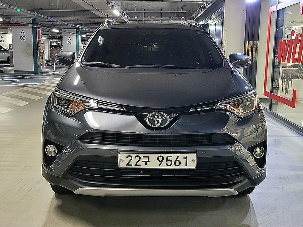 토요타 라브4 2.5 2WD 사진 2/20