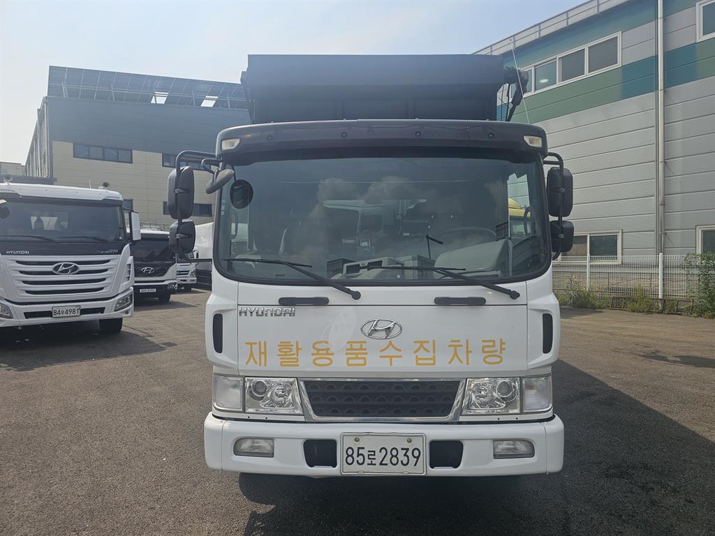 현대 메가트럭 집게차 5톤 수동 한중특장 - 중고 트럭 매물 이미지