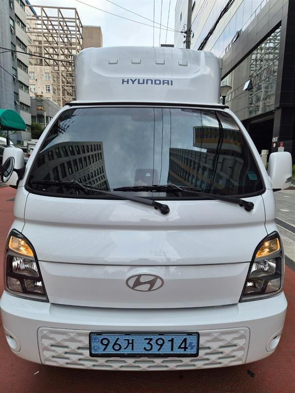 현대 포터2 1톤 표준탑 전기 - 중고 트럭 매물 이미지