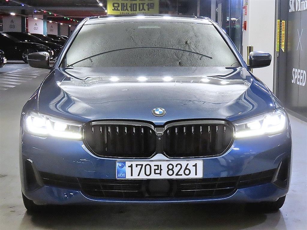 BMW 5시리즈 523d 럭셔리 사진