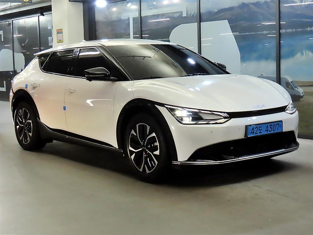 EV6 롱레인지 어스 2022년식