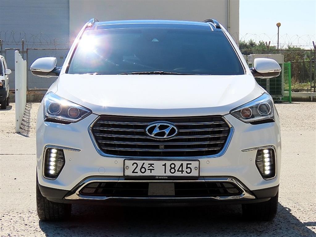 현대 맥스크루즈 E-VGT R2.2 2WD 파이니스트에디션 사진
