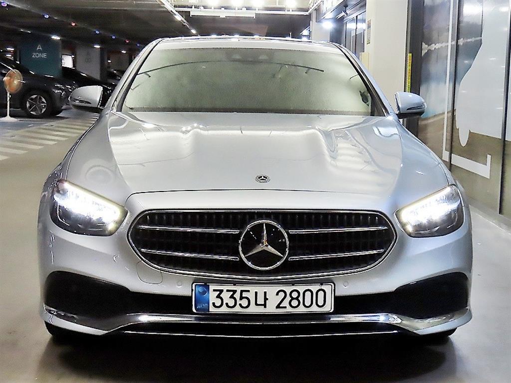 벤츠 E 클래스 E250 아방가르드 사진
