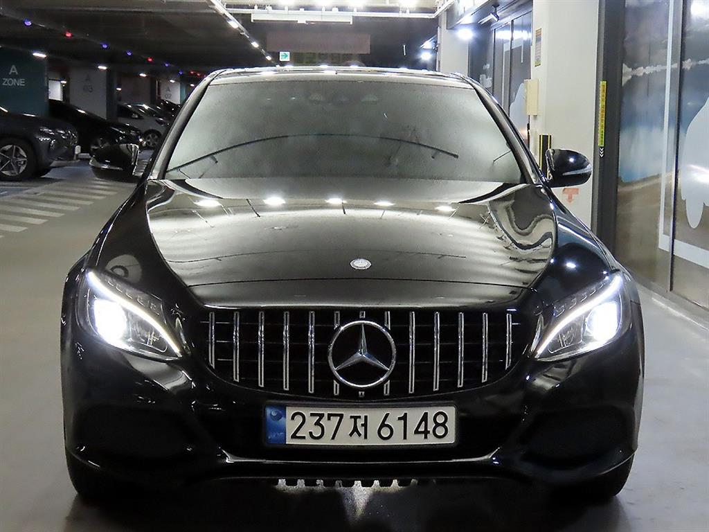 벤츠 C 클래스 C200 사진