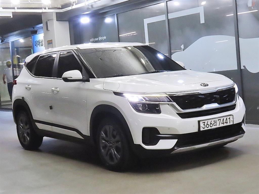 셀토스 디젤 1.6 4WD 프레스티지 2022년식