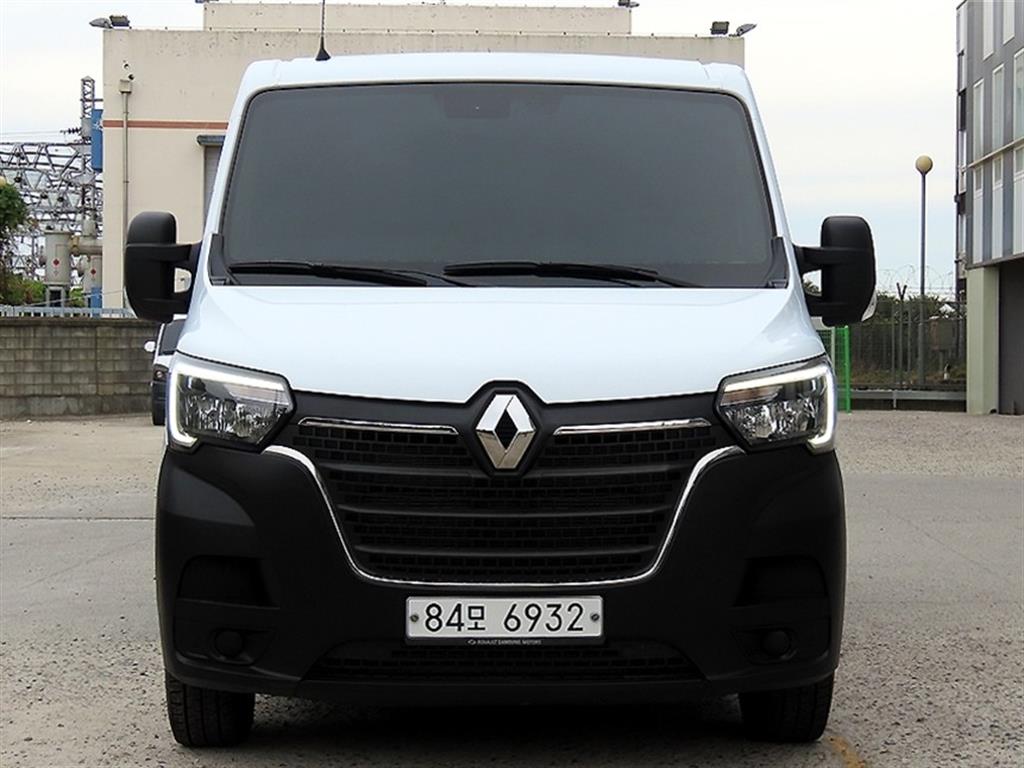 마스터 밴 2.3 S 2020년식