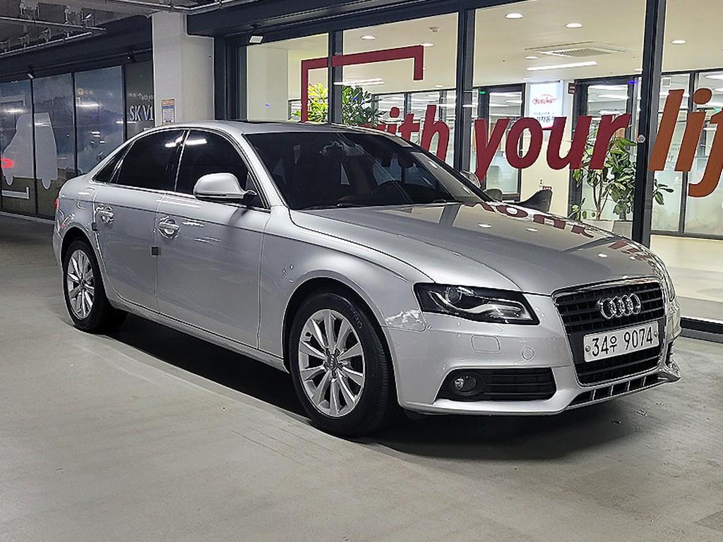 뉴 A4 2.0 TFSI 2009년식
