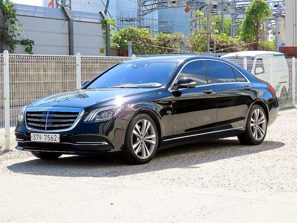 벤츠 S 클래스 S 400L d 사진 2/20