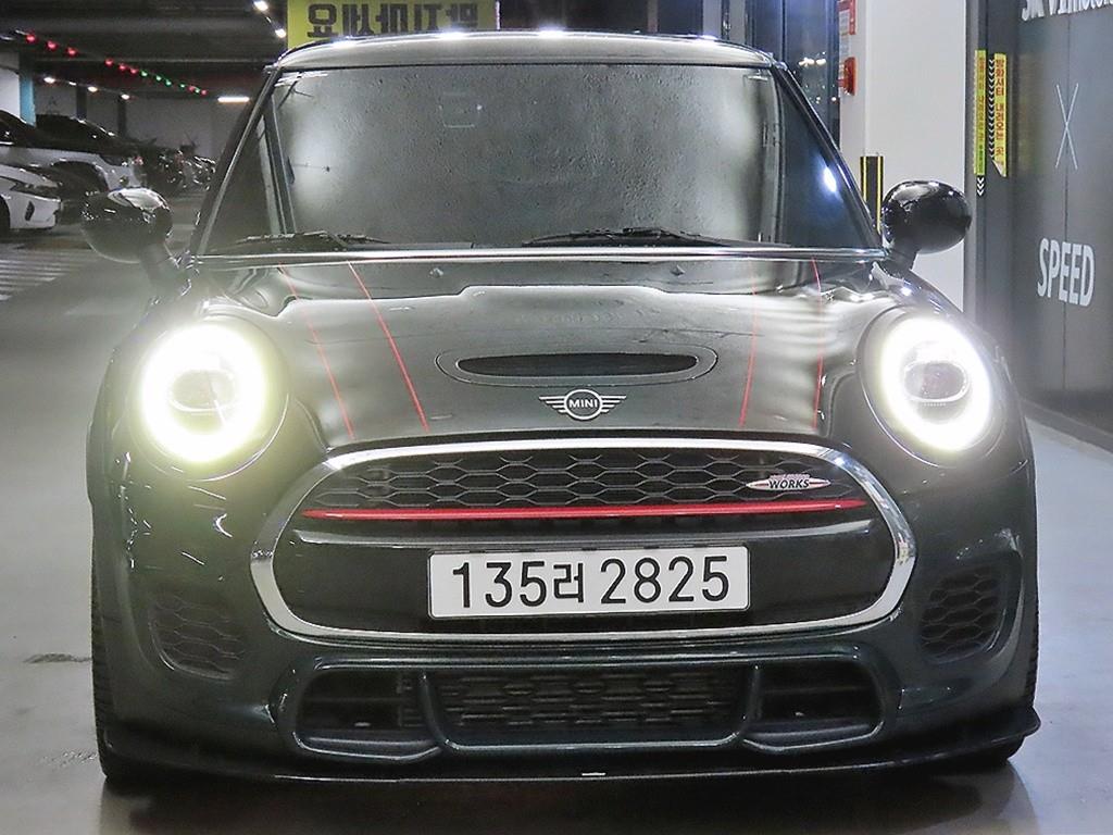 MINI 쿠퍼 JCW 3세대 사진