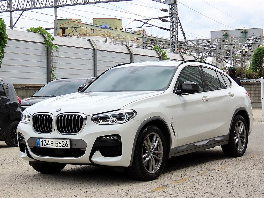 BMW X4 xDrive 20i M 스포츠 X 온라인 익스클루시브 에디션 사진 2/20