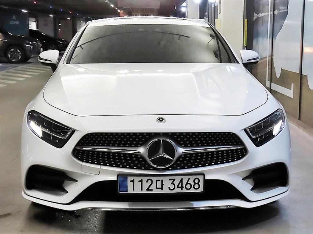 벤츠 CLS 클래스 CLS 300d AMG Line 사진