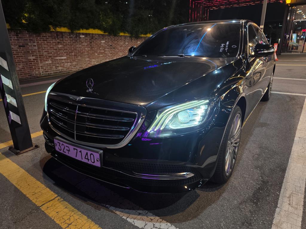벤츠 S 클래스 S 560L 4MATIC 사진