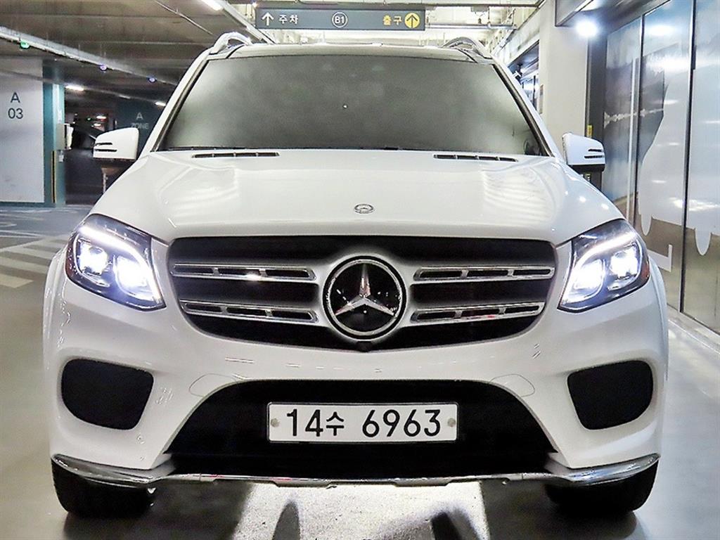 벤츠 GLS 클래스 GLS500 4MATIC 사진