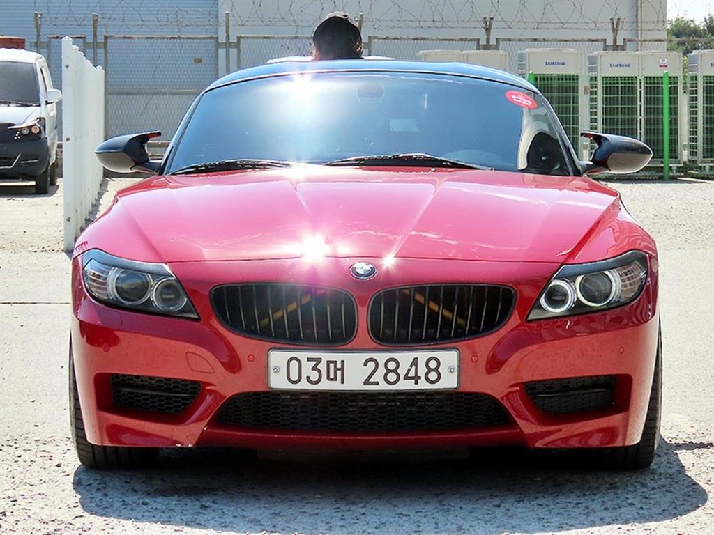 BMW Z4 sDrive 35i 사진