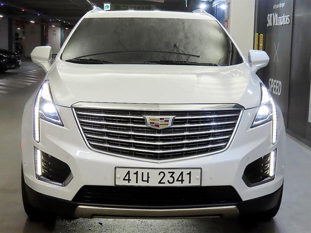 캐딜락 XT5 3.6 플래티넘 AWD 사진