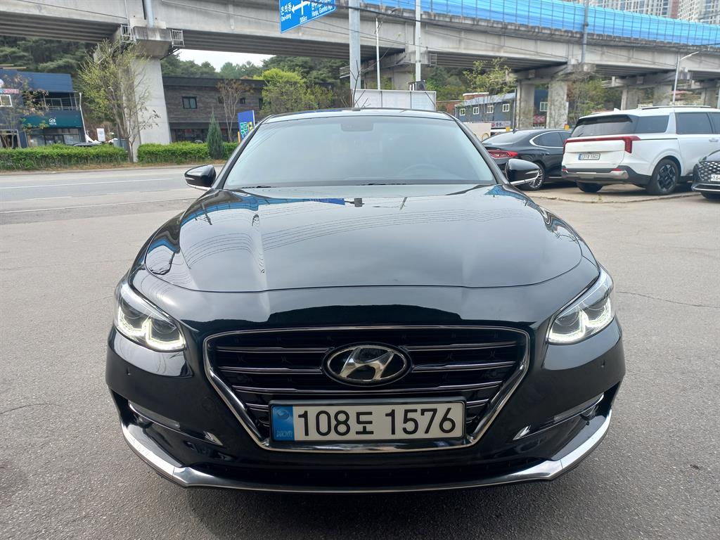 현대 그랜저 2.4 GDI 프리미엄 사진